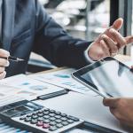 擔任企業法律代表人的外籍個人應注意事項